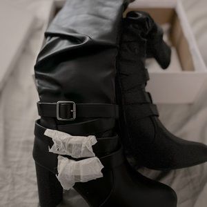 Heeled boots